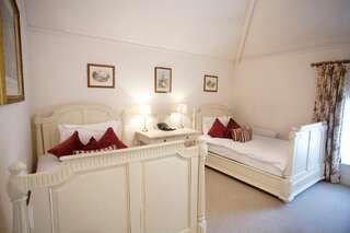 Отель Conyngham Arms Hotel Слейн Двухместный номер с 2 отдельными кроватями-4